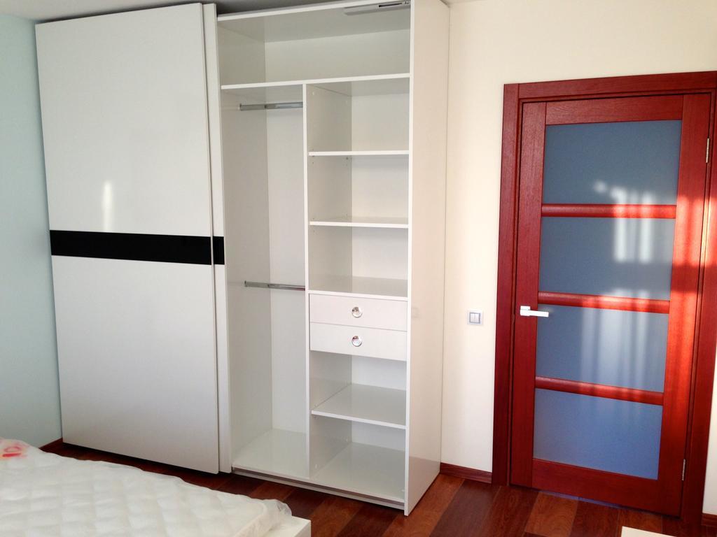 Apartment Mihailovskaya Kiev Rum bild